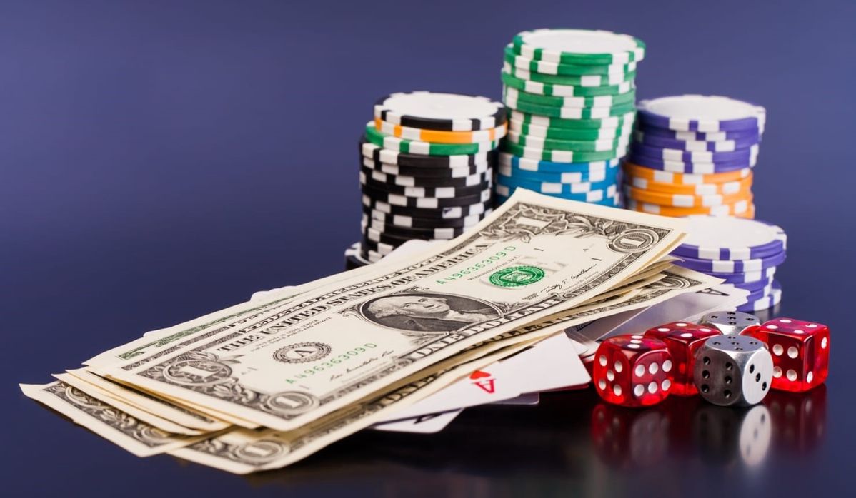 Napoleons Casinos کیسینو میں سلاٹ کھیلنا شروع کریں۔